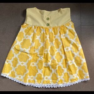 PERSNICKETY size 5 top